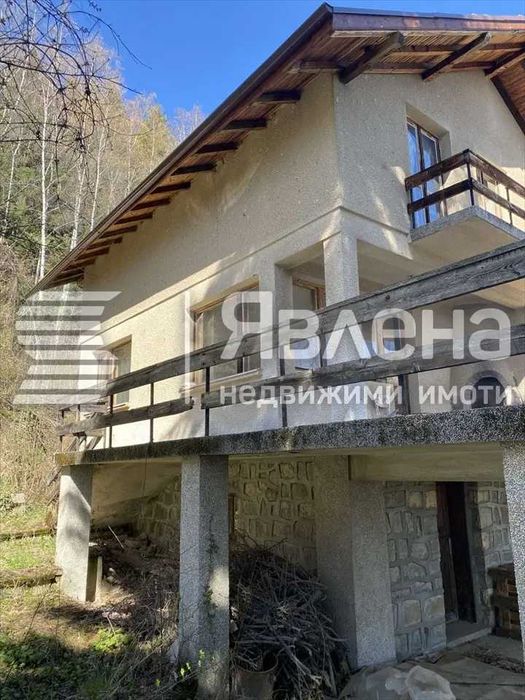 Продава се Къща в София, Център - 220 кв.м за 974 €/кв.м - Снимка #1