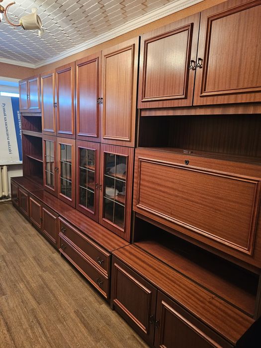 Стенка мебельная в зал