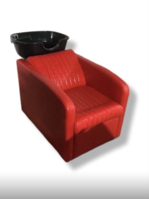 Продам мойку парикмахерскую.