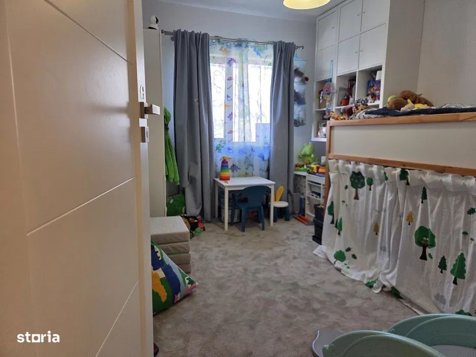 Soveja stradal-apartament 3 camere finisat modern