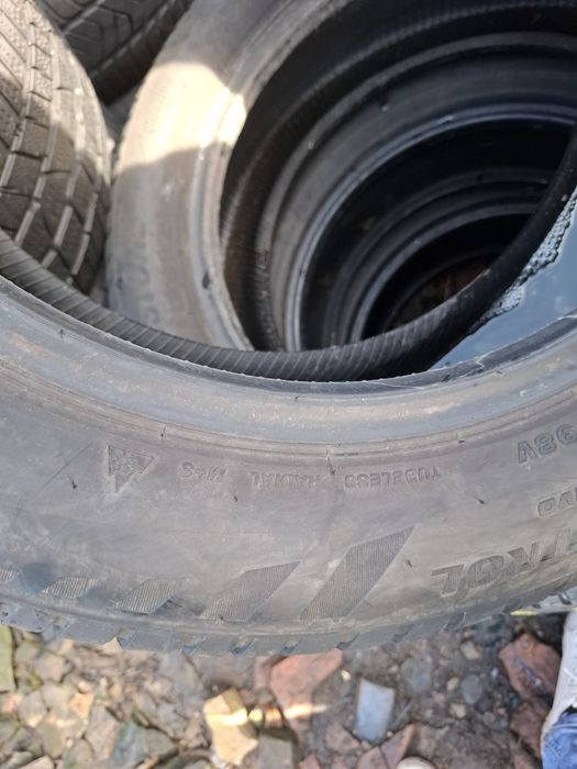 Vand 2 anvelope 225 55 18 brigestone dot 2021