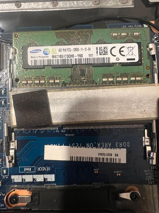 Laptop Toshiba pentru dezmembrare