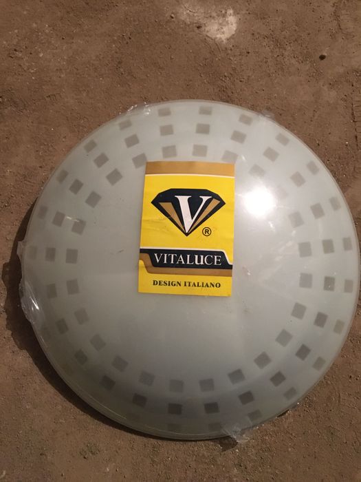 Продам светильник (новый)