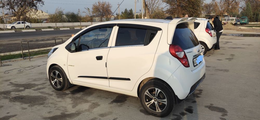 Sotiladi spark 2013 yil toahkent shaxrida