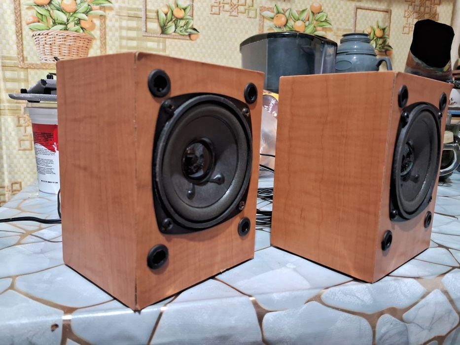 Сателлиты Genius