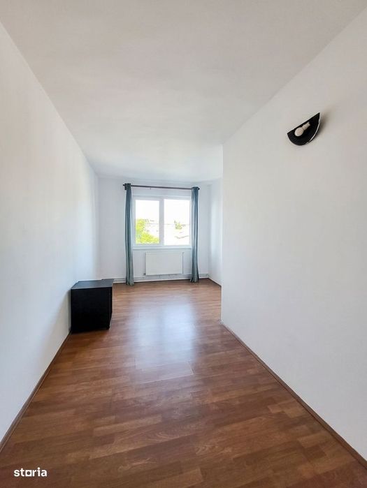 Apartament 2 camere, decomandat, super spațios, Complex — fotografia 3