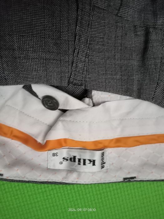 Брюки повседневные на работу или учебу на осень-весну