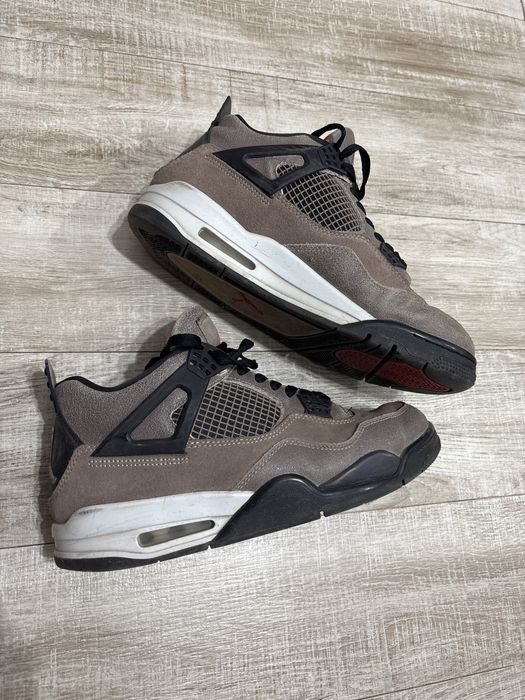 Air Jordan 4 Taupe Haze
