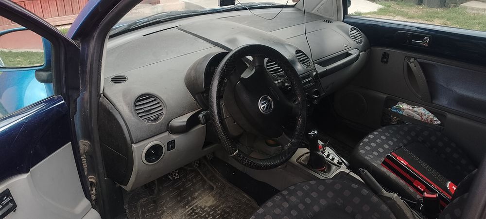 Vind VW beetle in stare de funcționare cu toate actele la zi