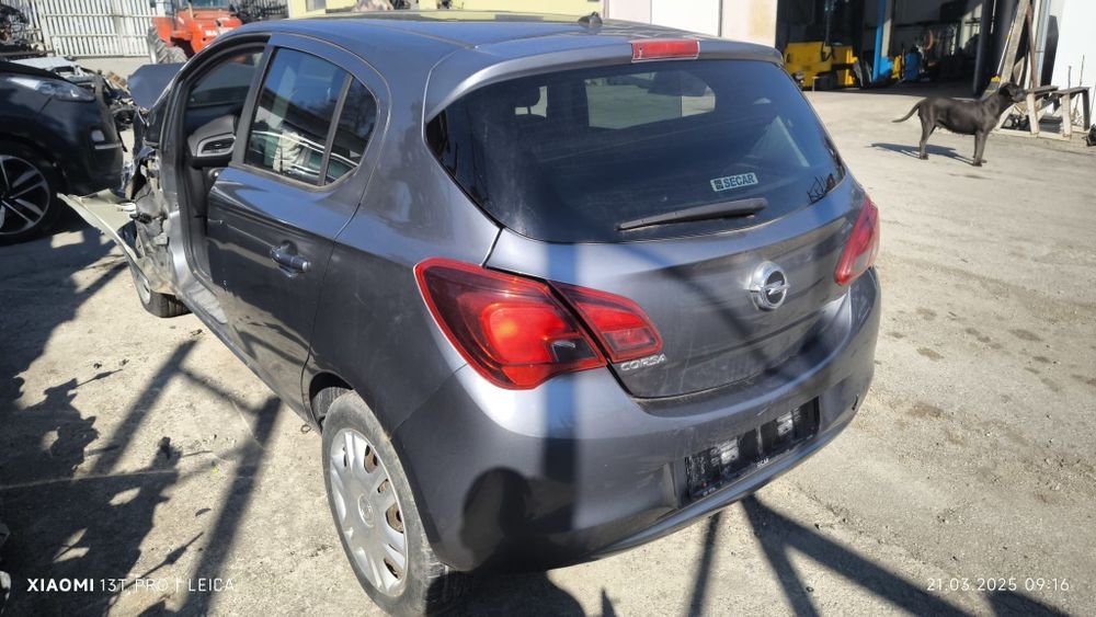 Opel Corsa E 1.2 b