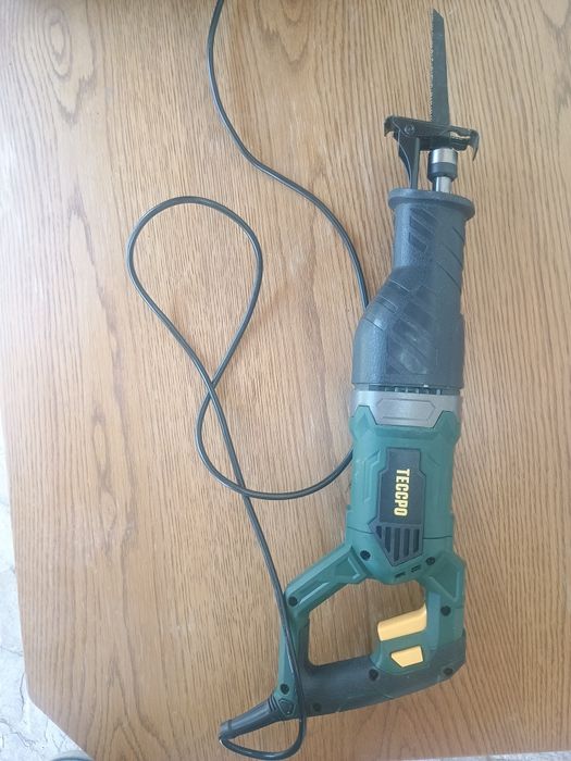 fierăstrău TECCPO model m077201