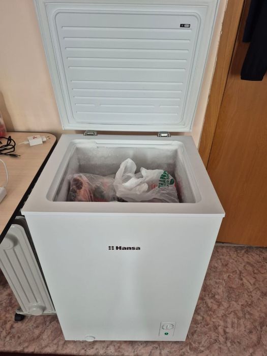 Продам морозильник ханса