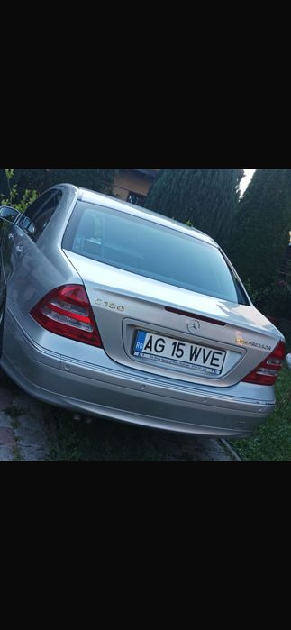 Vand autoturism Mercedes-Benz, an fabricație 2002