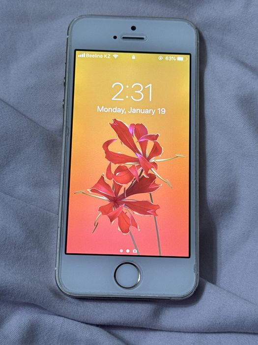 iPhone 5s б/у рабочий