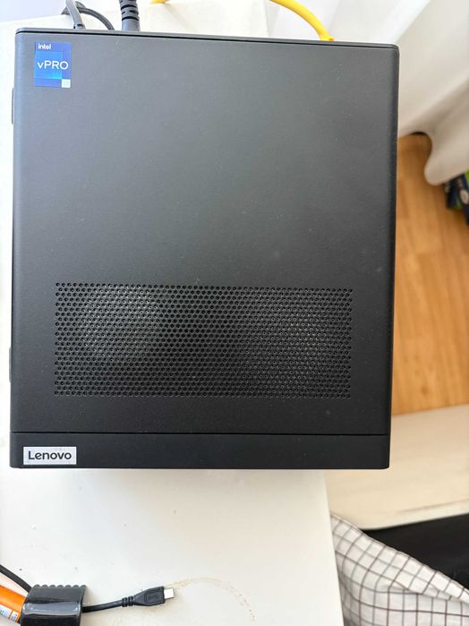 Lenovo ThinkStation P360