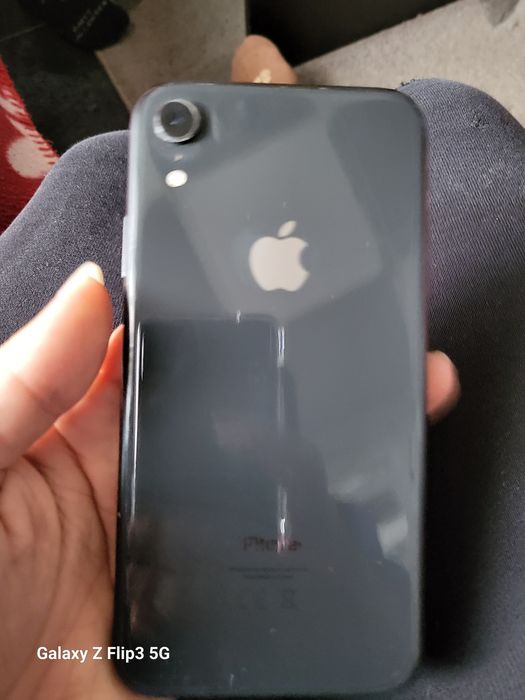 Iphone XR скалъфчета