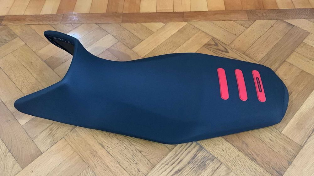 Șa standard originală pentru BMW F900GS