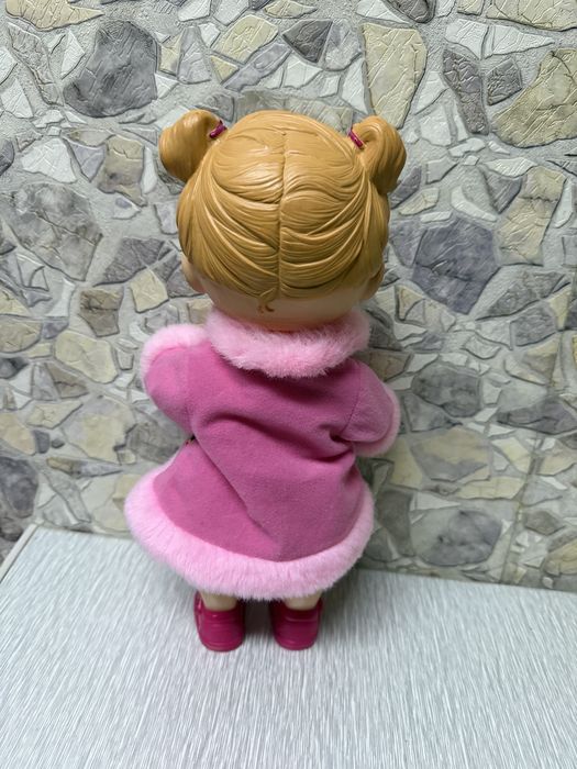 Кукла  фирменная  Hasbro