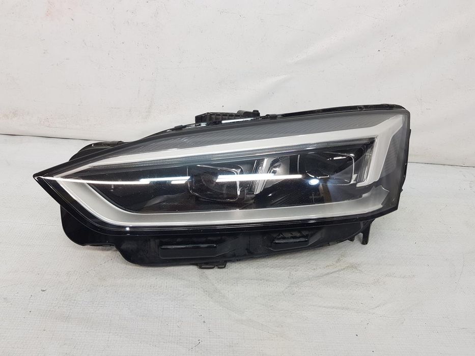 Far stanga full led Audi A5 dupa 2017