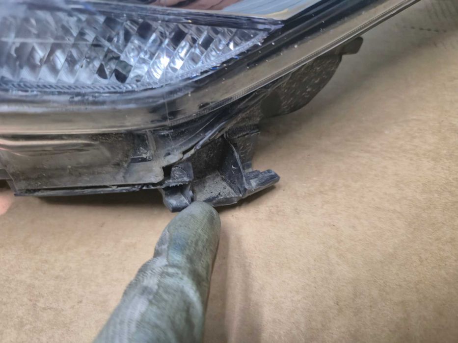 Far stanga Toyota C-HR C HR CH-R Full Led An 2019 - 2023 Cod 81150-F4180-00