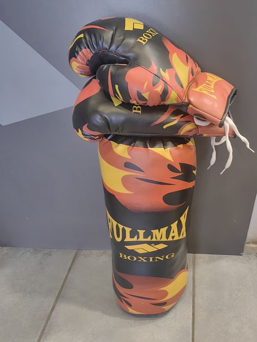 Детска боксова круша + ръкавици