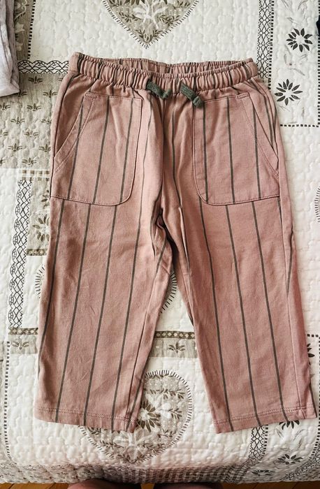 Lot bluze și pantaloni