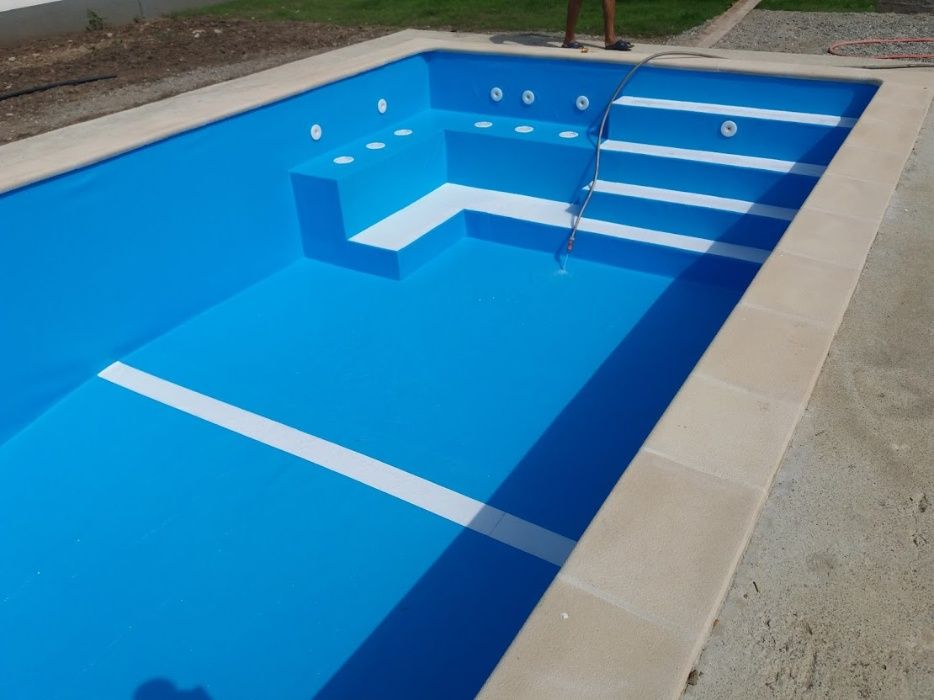 constructii piscine,accesorii piscine, montaj liner