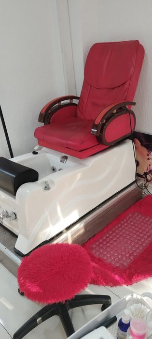 Продаю кресло для педикюра