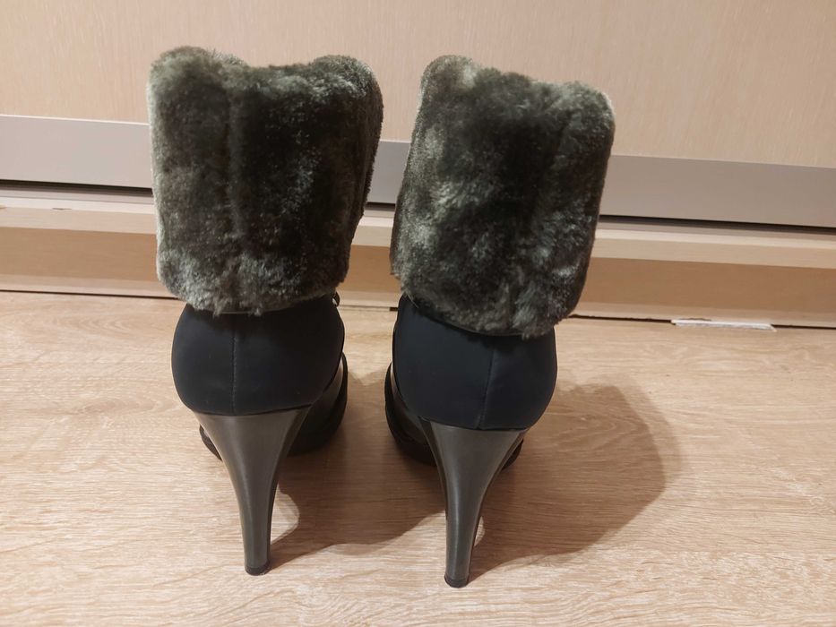 Lot hainute si incaltaminte de iarna