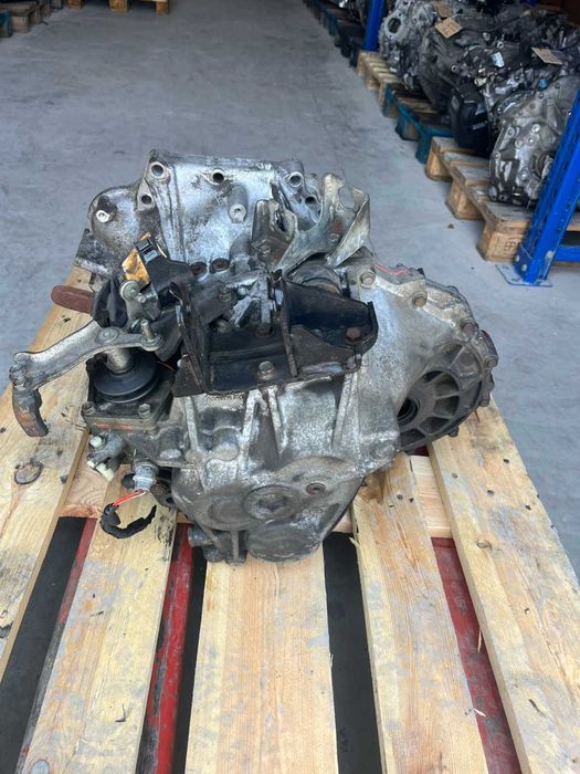 Скоростна Кутия TOYOTA AVENSIS 2.2 D-CAT 177к.с.-Ръчна 6ск.