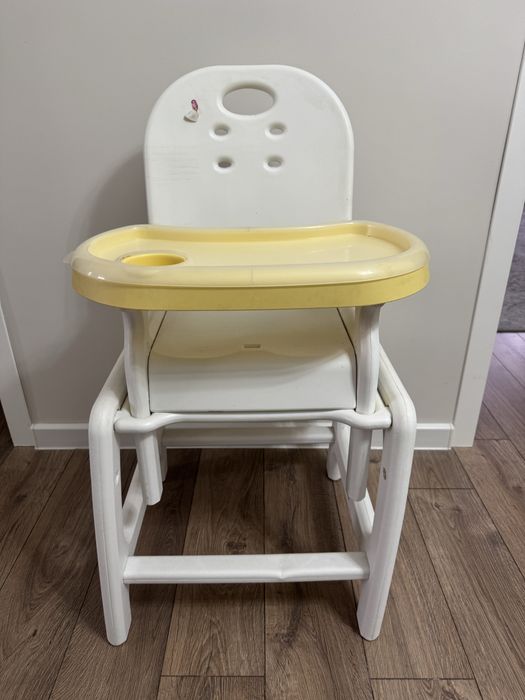 Детский стол для кормления со стулом