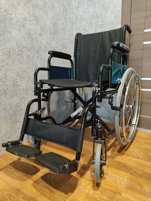 Инвалидная коляска