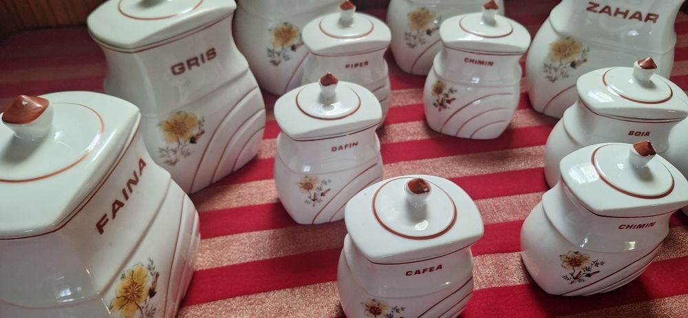 Set portelan anii 70 ..90 depozitare alimente