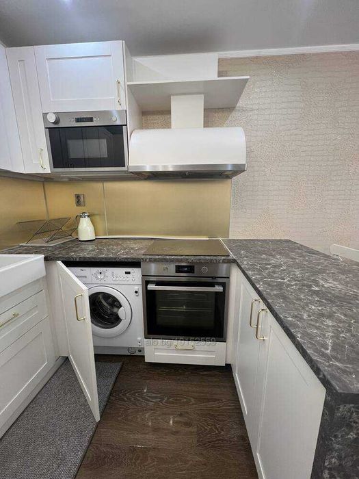 Дава се под наем Двустаен апартамент в Пловдив, Христо Смирненски - 60 кв.м за 560 € - Снимка #2