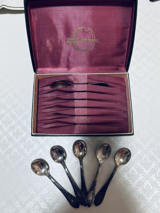 Продаю наборы чайных мельхиоровых ложек