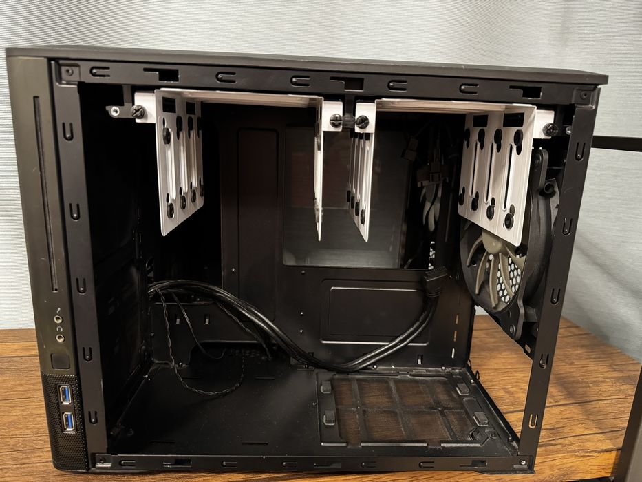Компютърна кутия Fractal Design Node 804