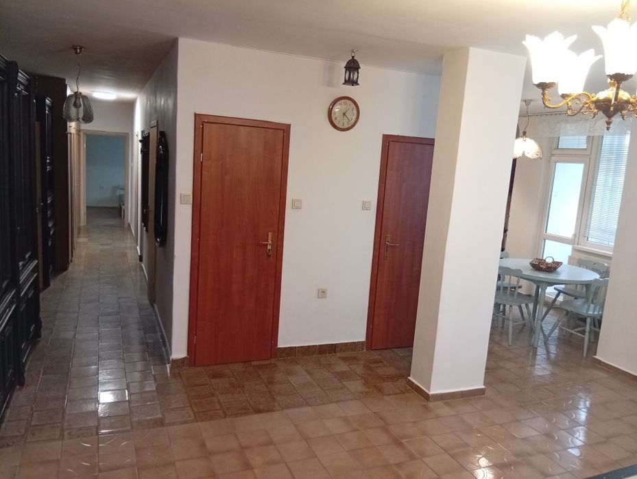 Дава се под наем Тристаен апартамент в София, Хиподрума - 100 кв.м за 612 € - Снимка #9