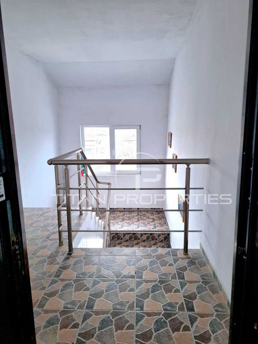 Продава се Двустаен апартамент в Пловдив, Коматевски възел - 56 кв.м за 1340 €/кв.м - Снимка #5