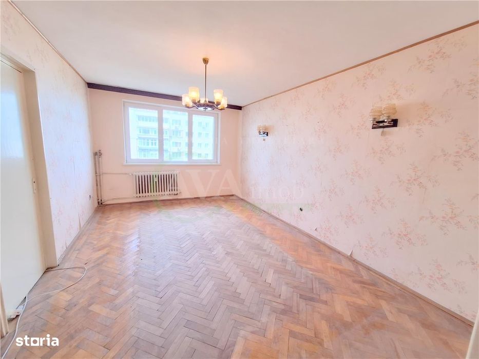 Apartament confort 1 cu balcon generos si multiple spatii de depozitar — fotografia 3