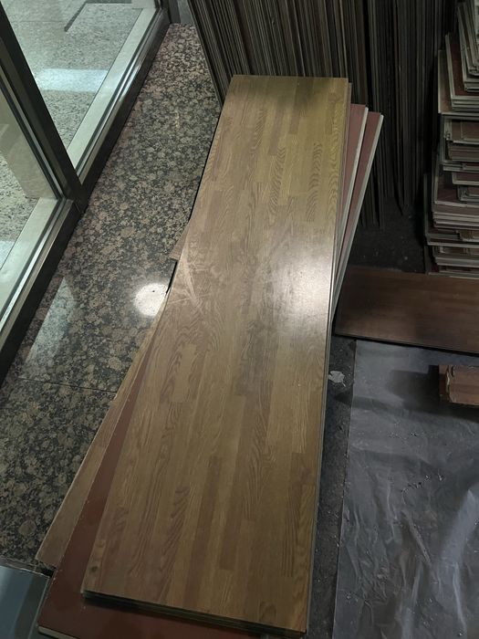 В продаже паркет в отличном состоянии