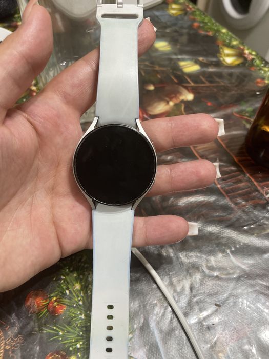 Samsung Galaxy watch часы