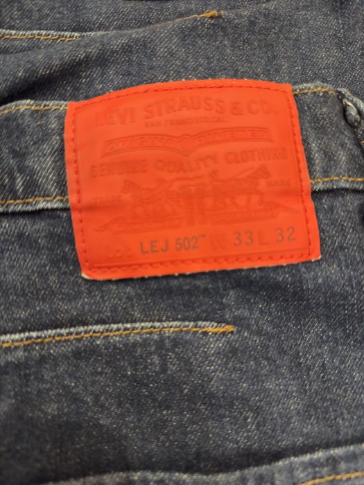 blugi levi's 502