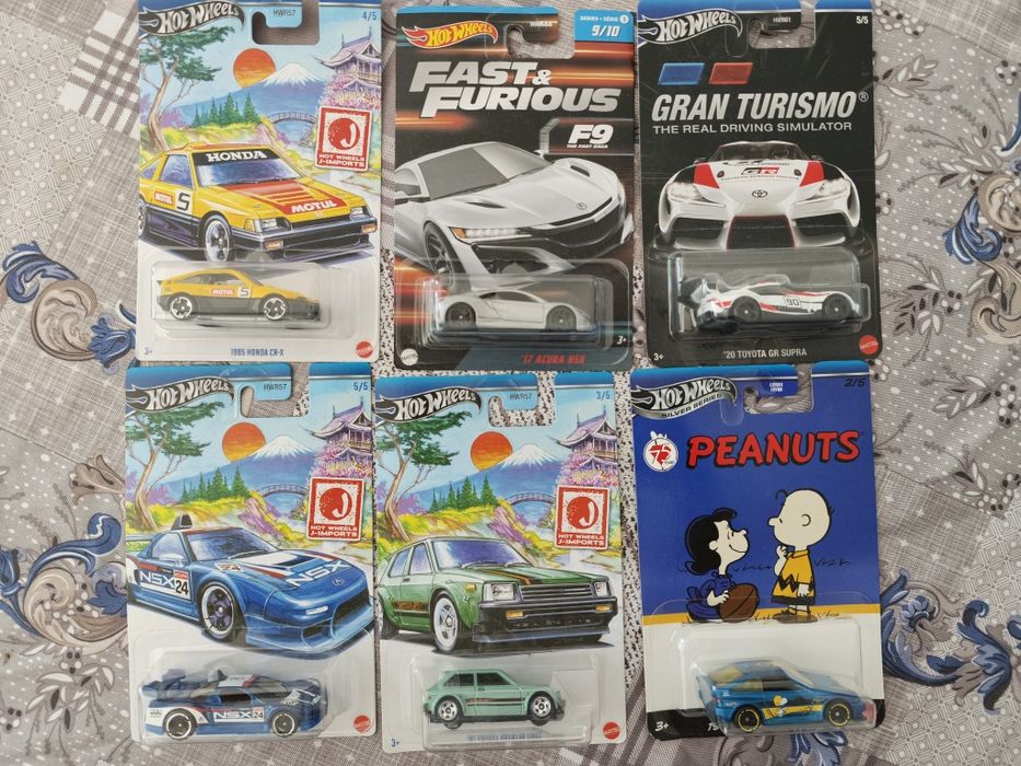 Японски Хот Уиилс колички Hot Wheels