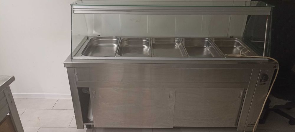 Vitrina caldă bain marie 2 m