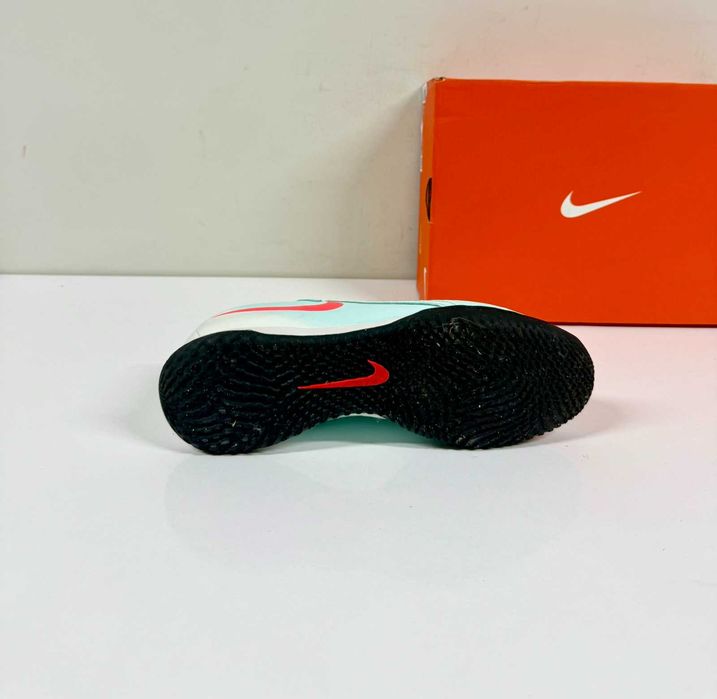 Nike Phantom GX II Club TF