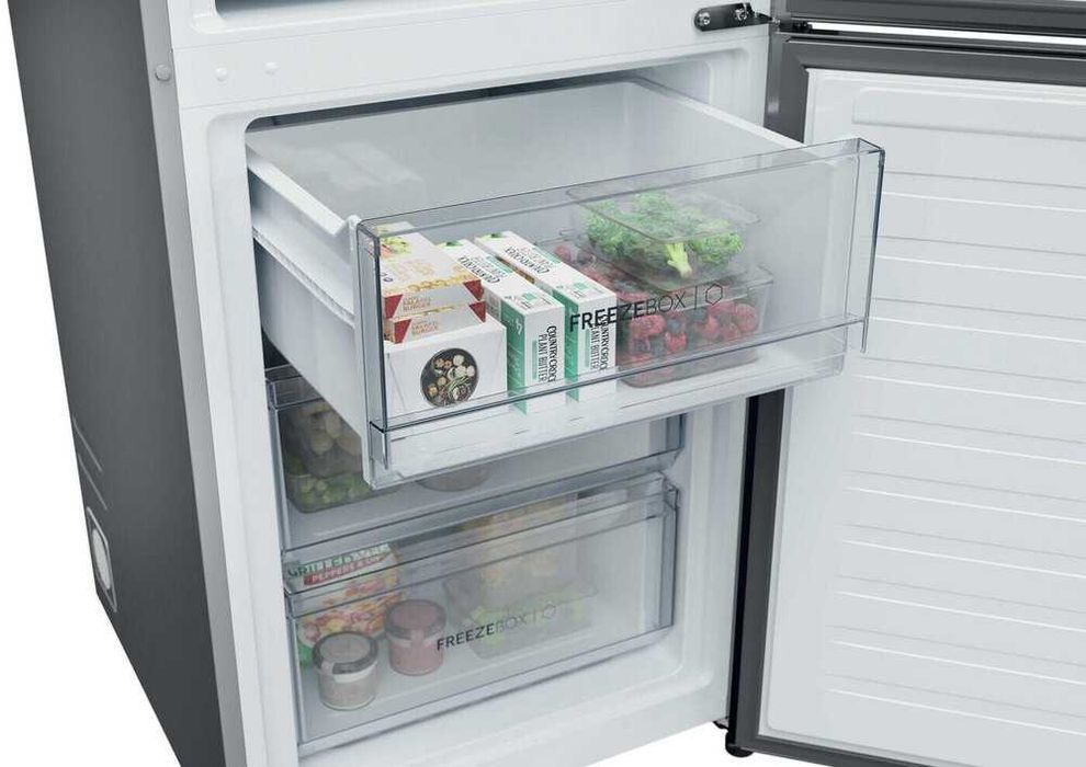 Хладилник с фризер HAIER HDPR1620ANPK 205см.