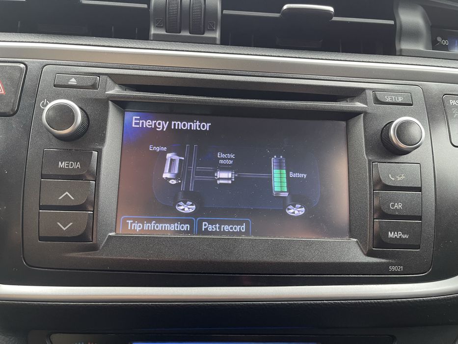 Тойота аурис модул