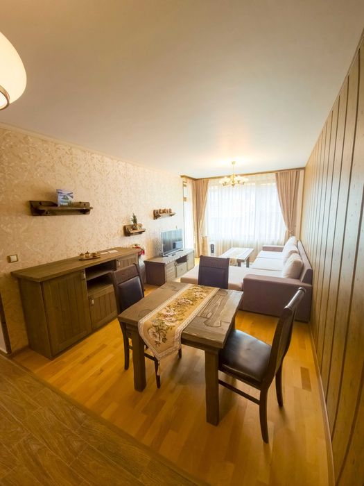 Дава се под наем Двустаен апартамент в к.к. Пампорово - 60 кв.м за 61.2 € - Снимка #1