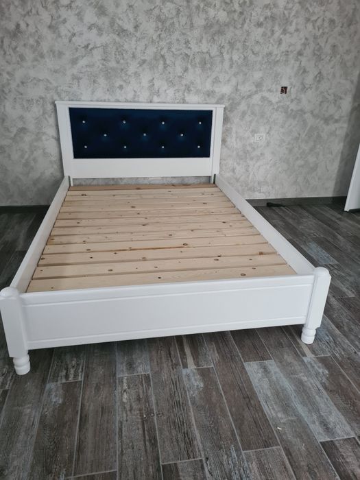 Pat dormitor leln masiv