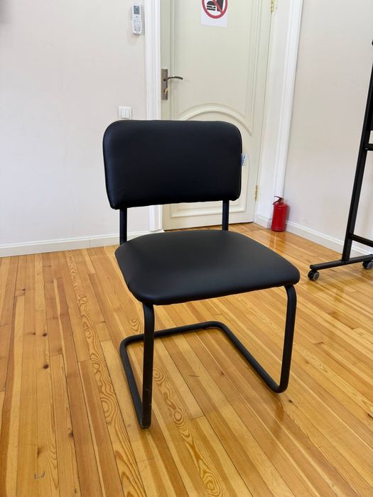 Продаются столы и стулья